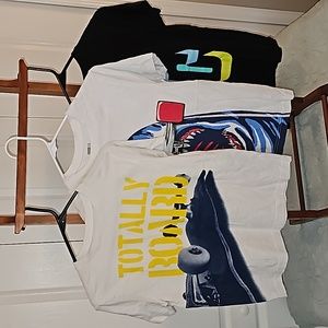 Old Navy 3 boys tee's L (10-12)